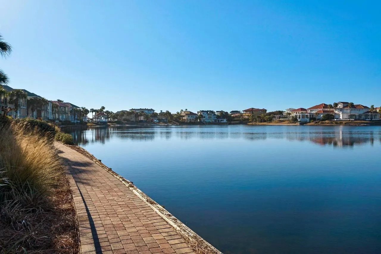 בית נופש Destiny Beach Villas 17 Between The Waters ארצות הברית
